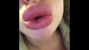 Big bimbo lips